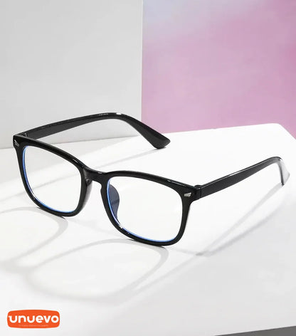 Dos piezas de Gafas autoajustables con graduación automática para cada ojo de 0,5 a 5 grados que se oscurecen con el sol